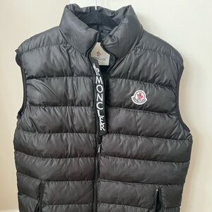 Men’s Moncler Puffer Vest (Size X-Large) - Black